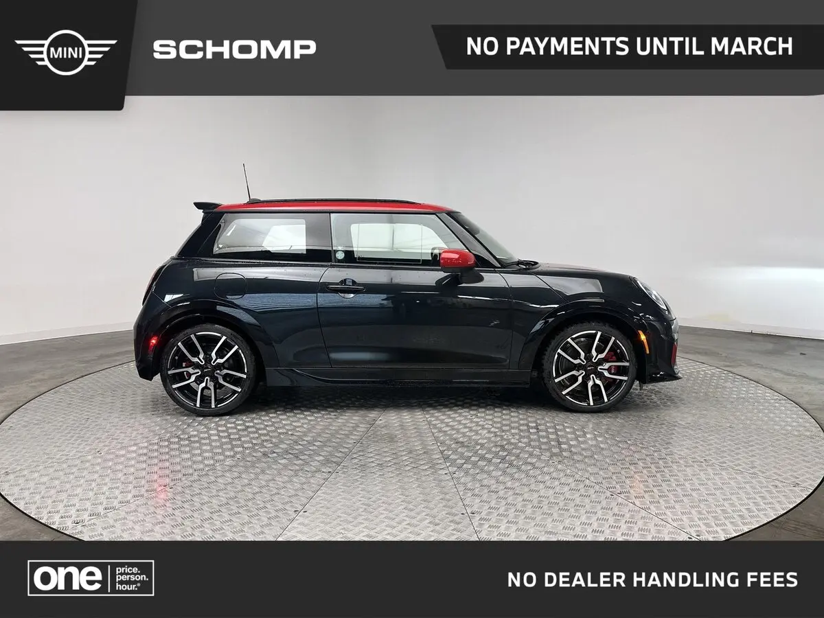 2026 MINI Hardtop 2 Door John Cooper Works's photo