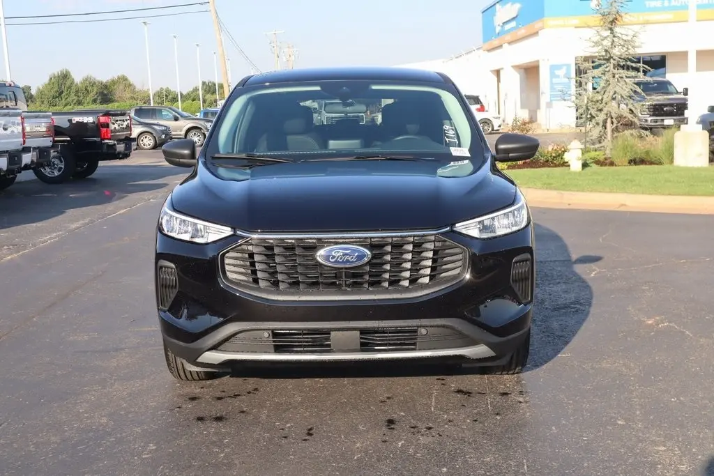 2026 Ford Escape Active photo 9