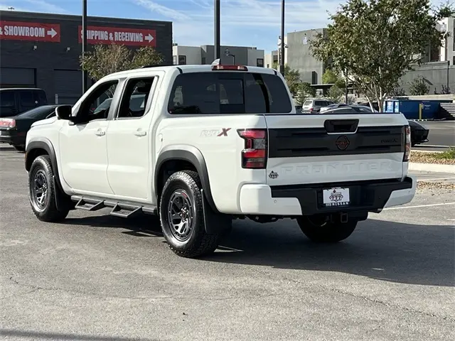2026 Nissan Frontier PRO-X photo 3