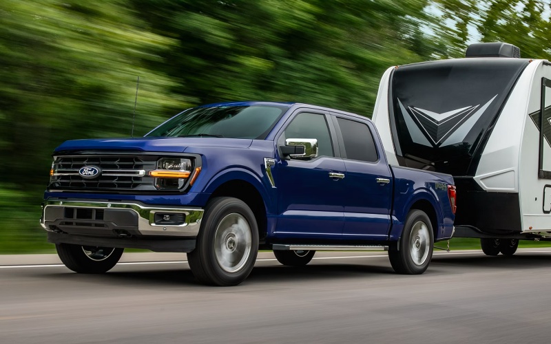 Why Hybrid Power and On-Board Electricity Make the 2026 Ford F-150 a Smart Choice for Charlevoix, MI Drivers