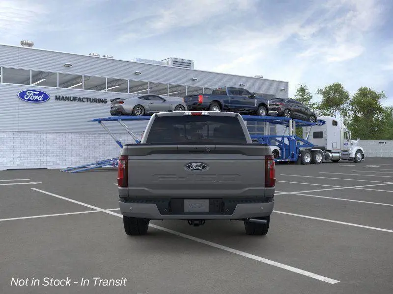 2025 Ford F-150 XLT photo 3