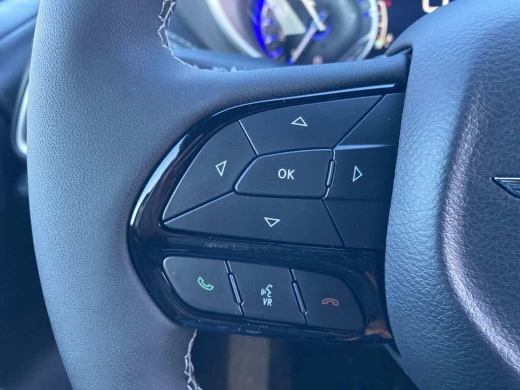 2026 Chrysler Pacifica Select - Photo 27