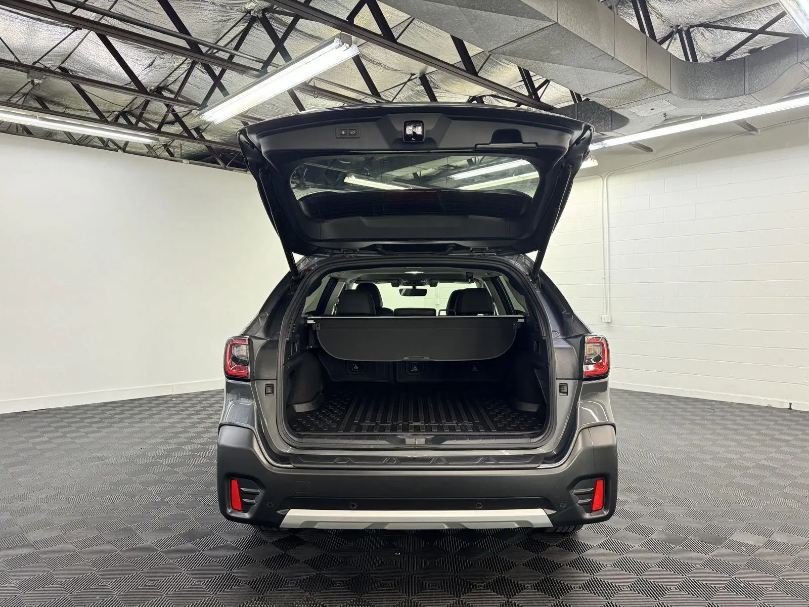 2021 Subaru Outback Limited XT photo 29