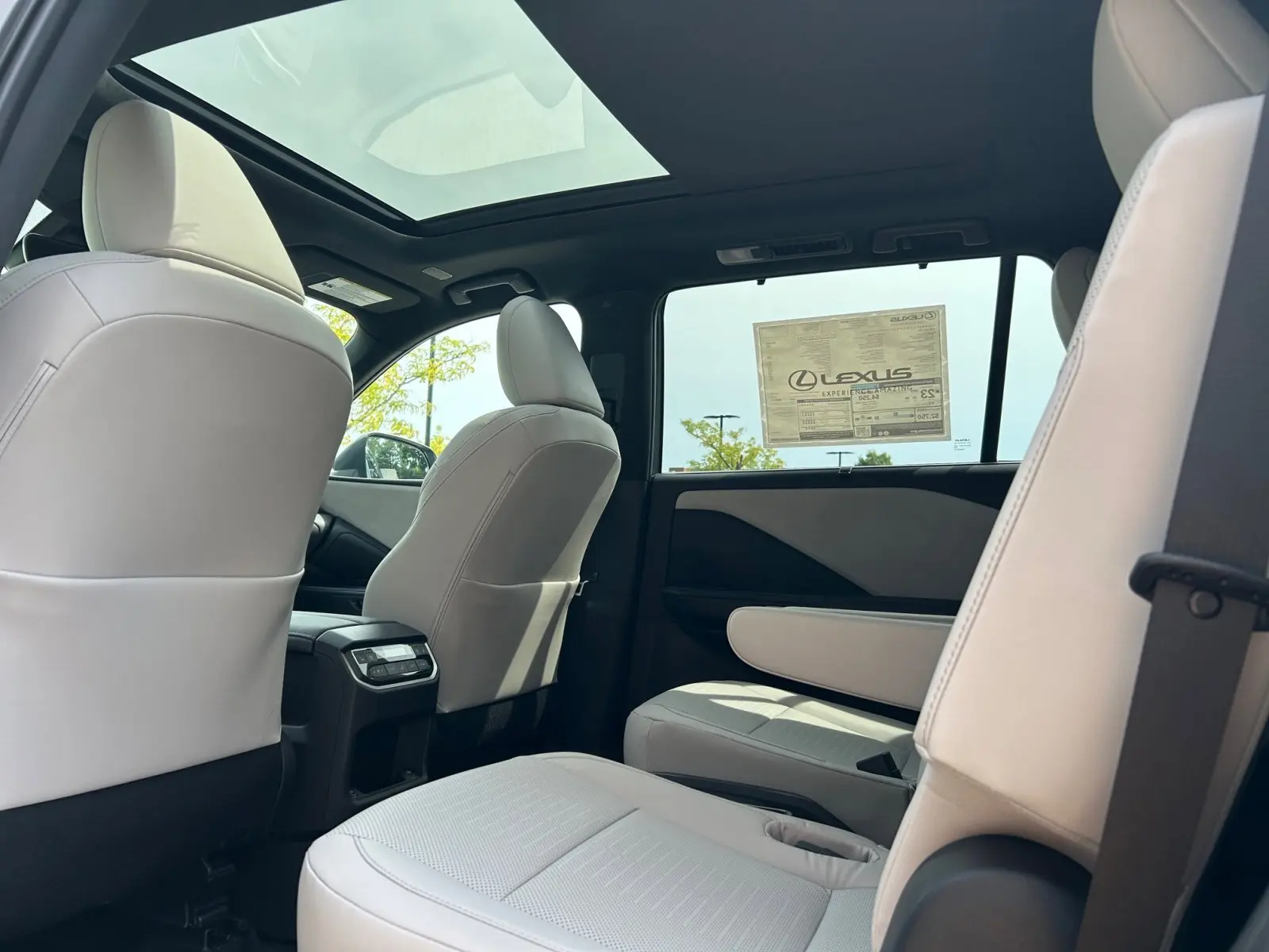 2025 Lexus TX 350 Premium photo 17