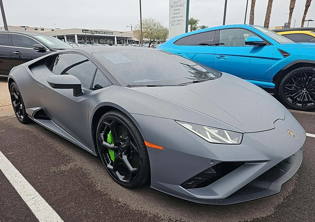 2023 Lamborghini Huracan EVO's photo