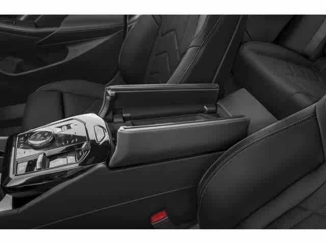 2026 BMW 5 Series 530i - Photo 10