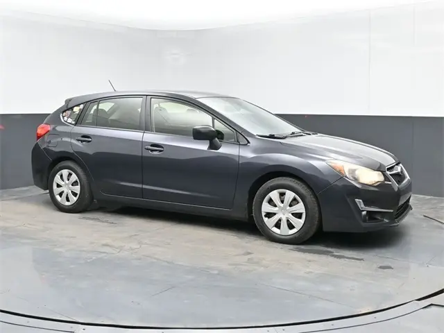 2016 Subaru Impreza 2.0i photo 2