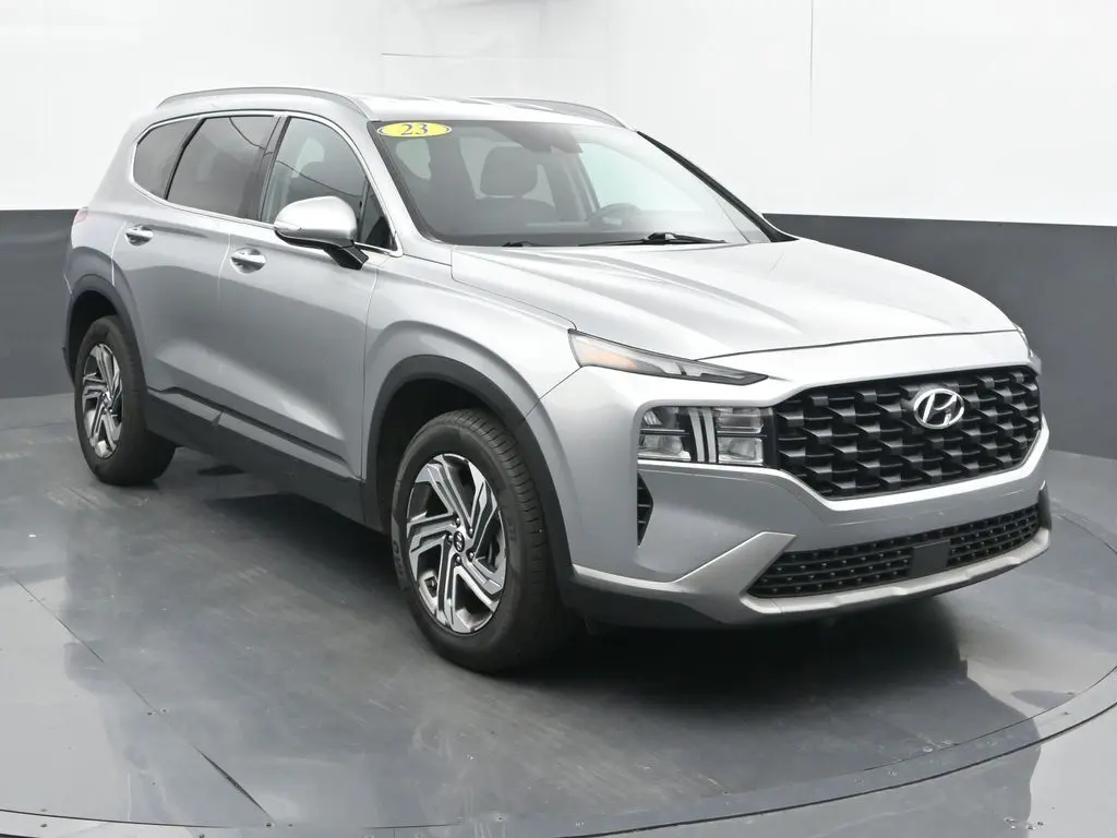 2023 Hyundai Santa Fe SEL photo 2