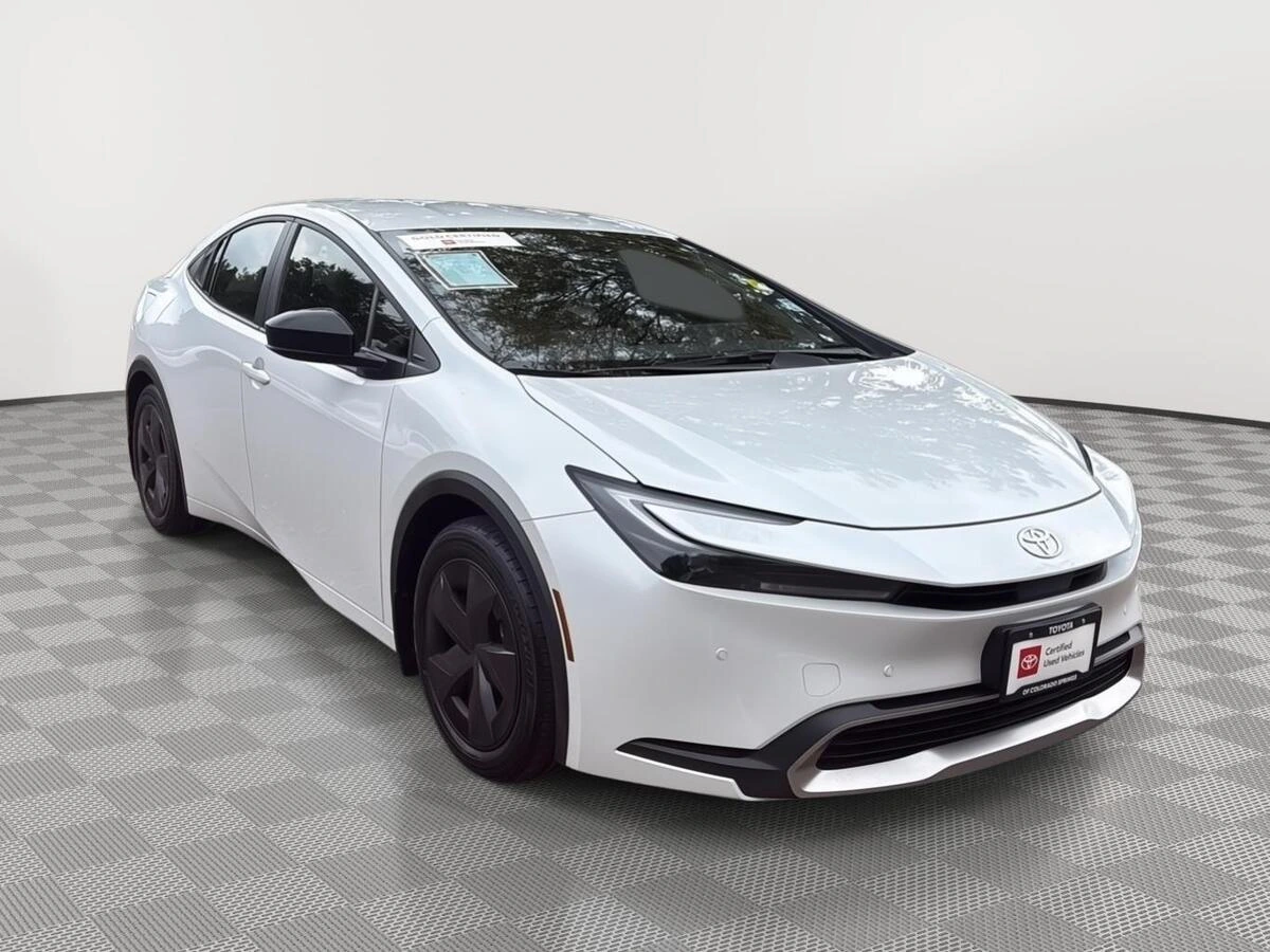 2025 Toyota Prius