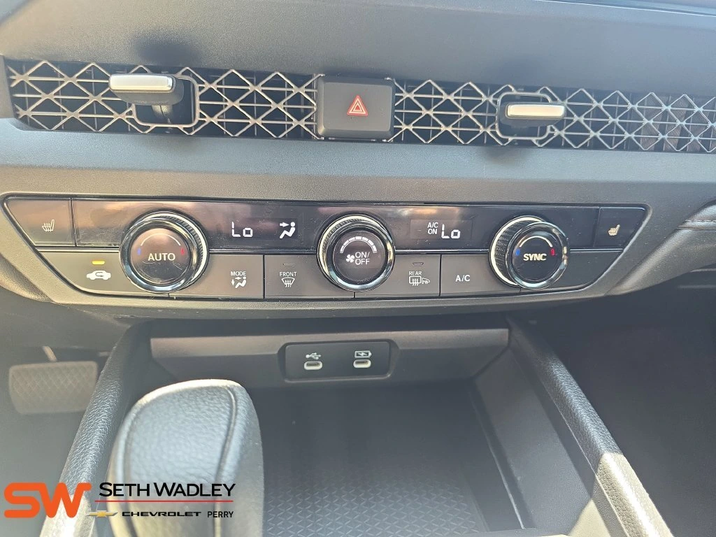 2025 Honda Accord SE - Photo 24