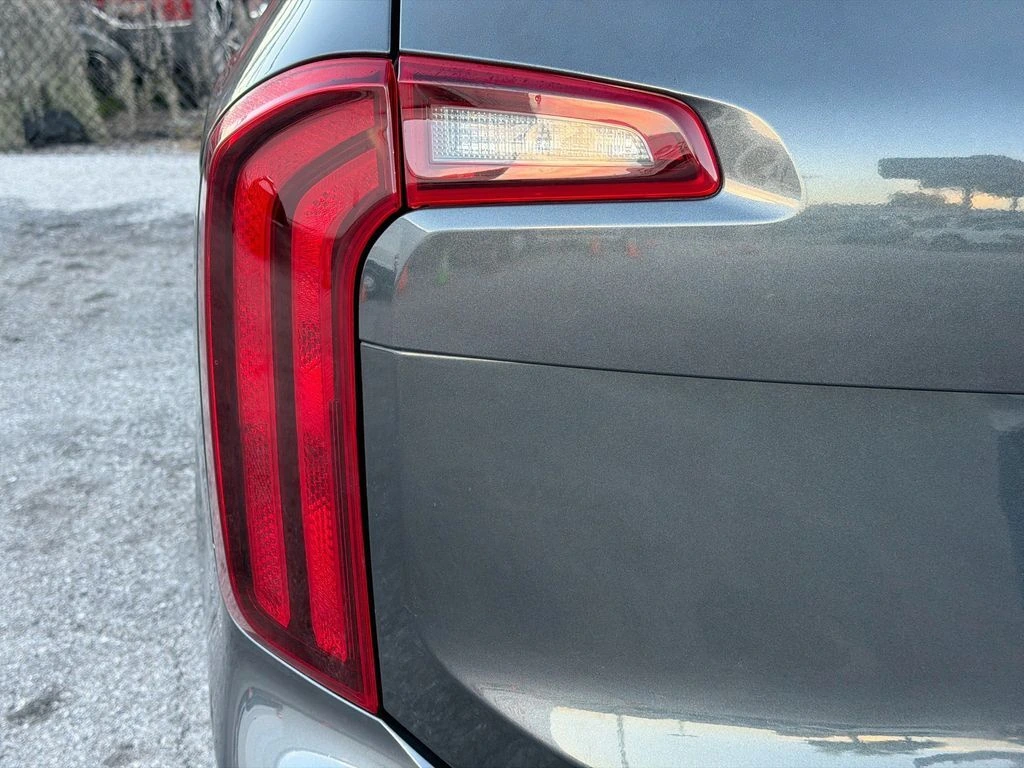 2024 Kia Telluride S - Photo 10