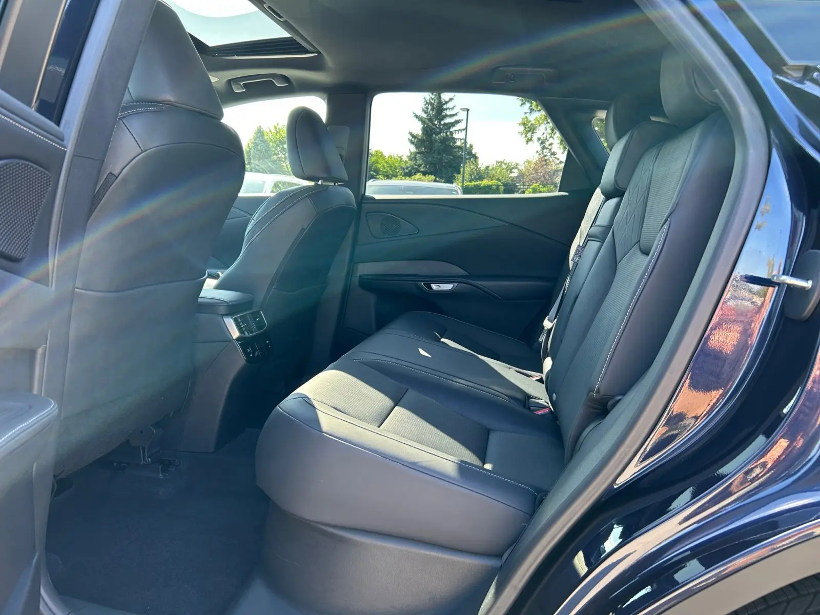 2024 Lexus RX 350 Premium AWD photo 17