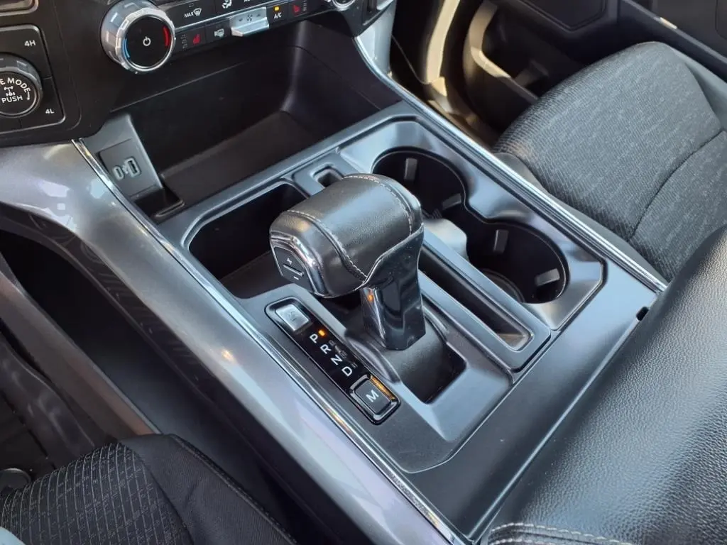 2022 Ford F-150 XLT photo 24