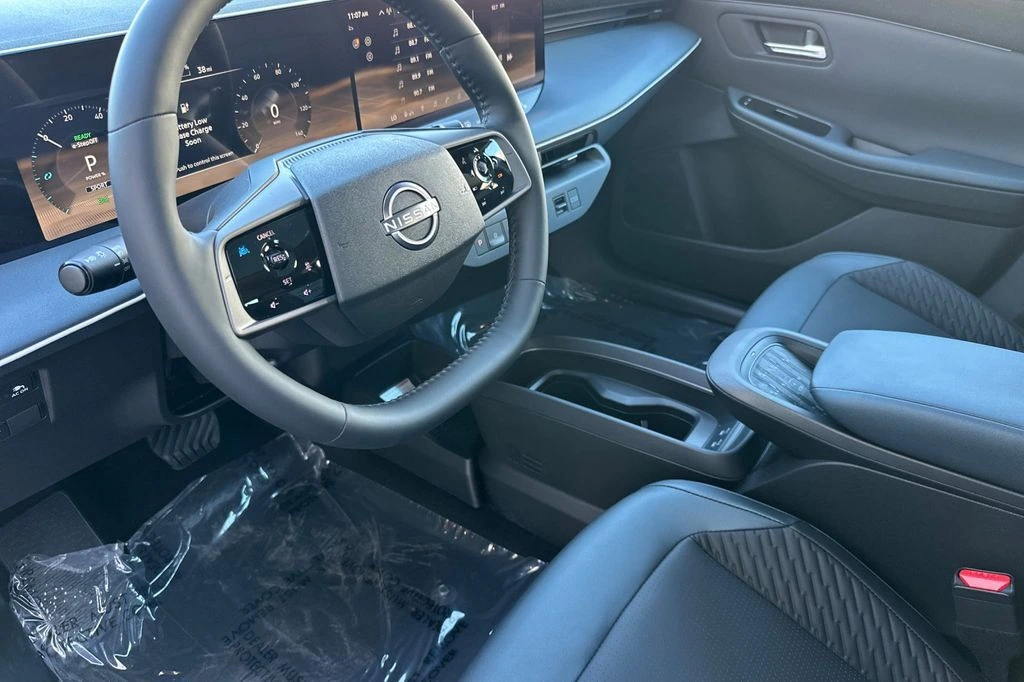 2026 Nissan LEAF Platinum+ - Photo 10