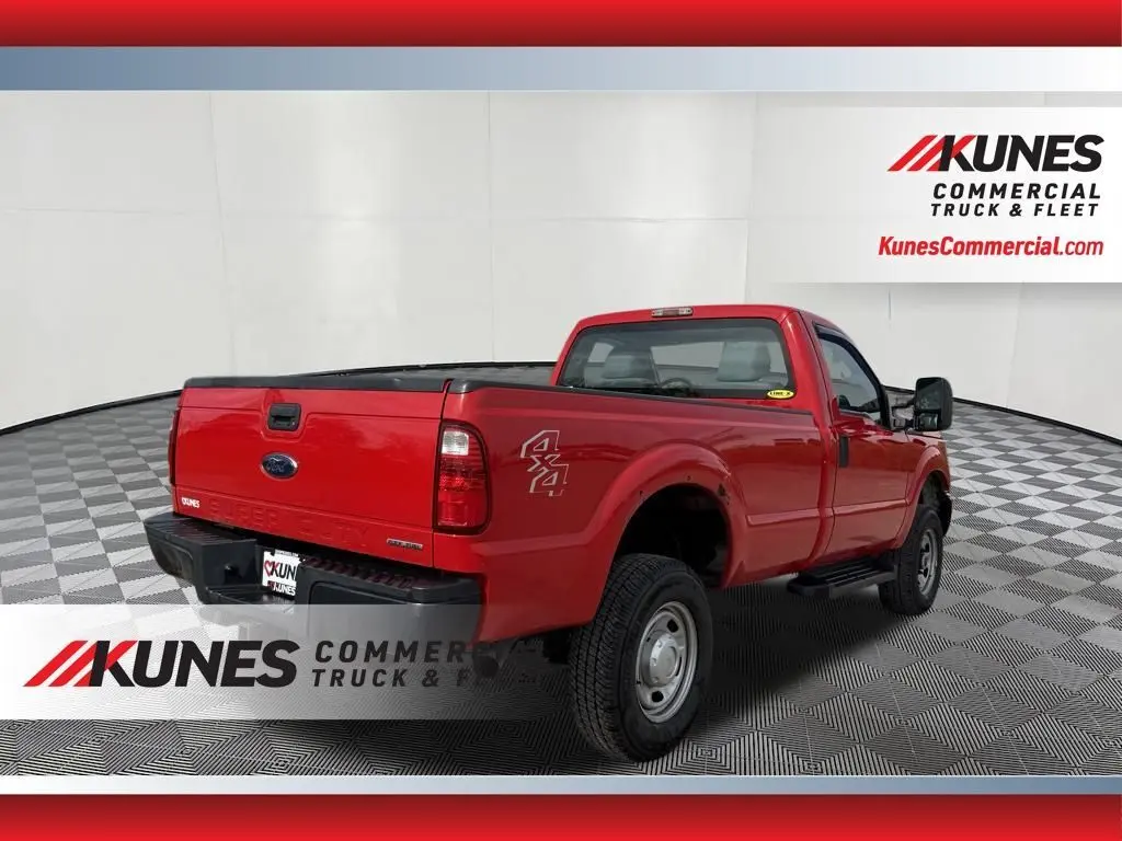 2016 Ford F-250 XLT photo 3