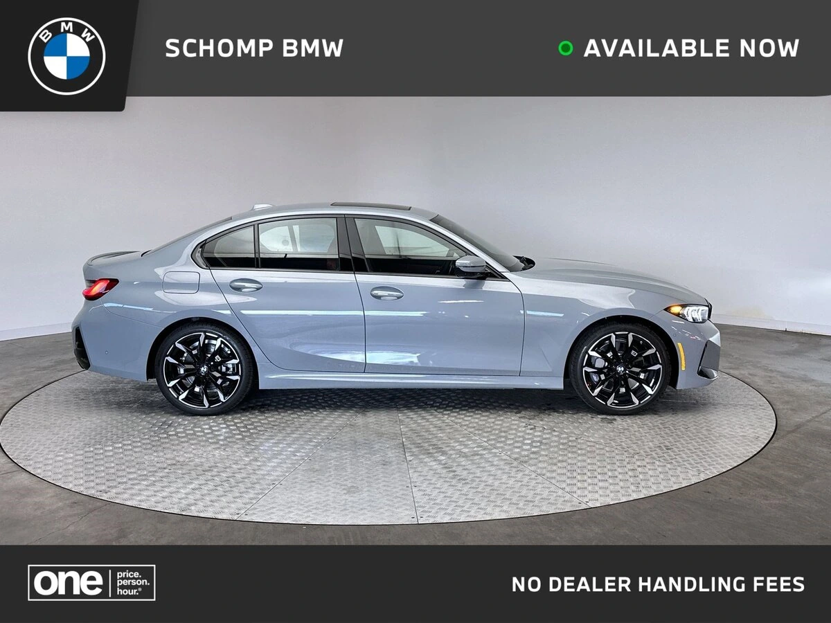 2026 BMW 3 Series 330i's photo