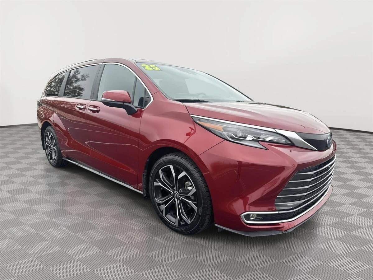 2025 Toyota Sienna