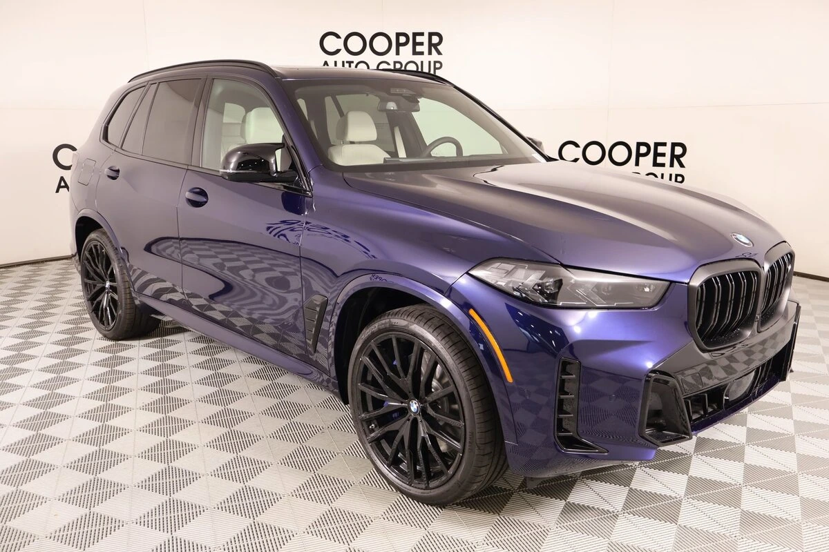2026 BMW X5 M60i's photo