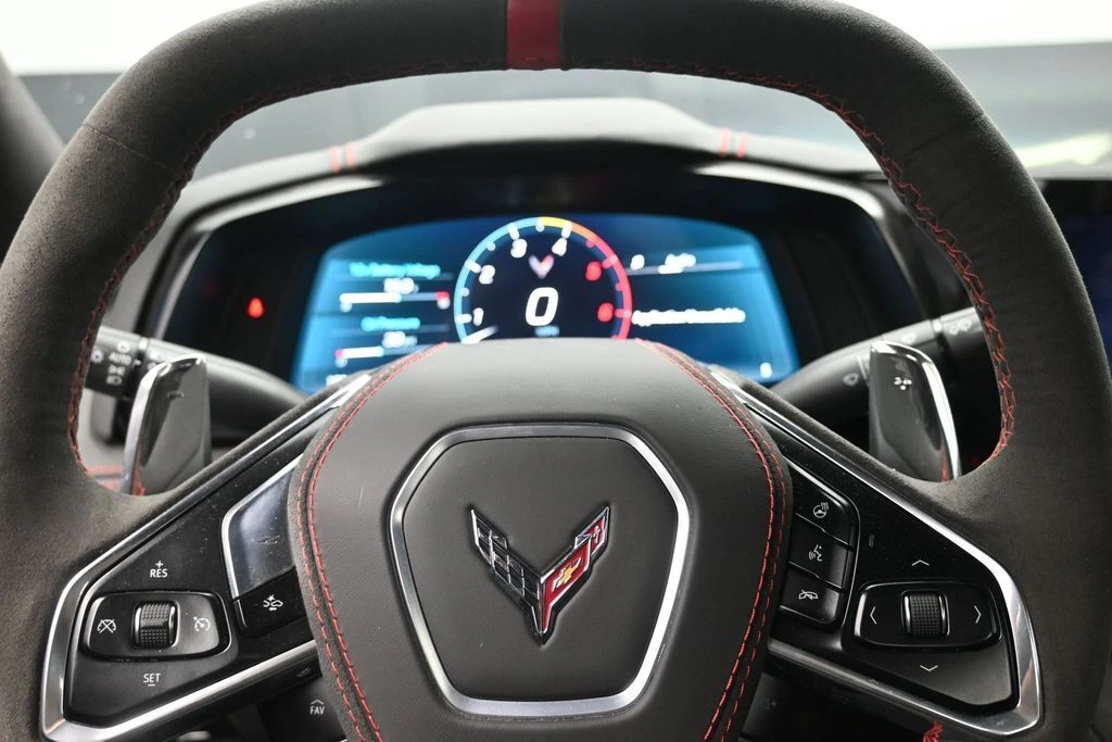 2024 Chevrolet Corvette 3LT - Photo 12