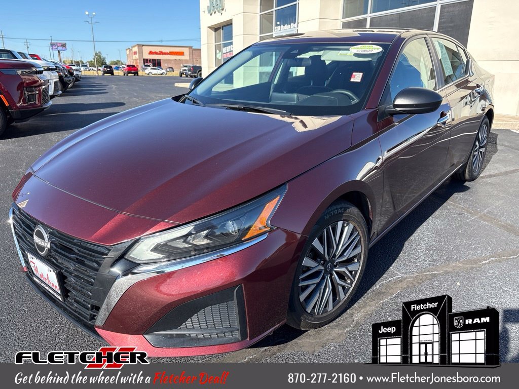 2025 Nissan Altima 2.5 SV, stock UJN13077