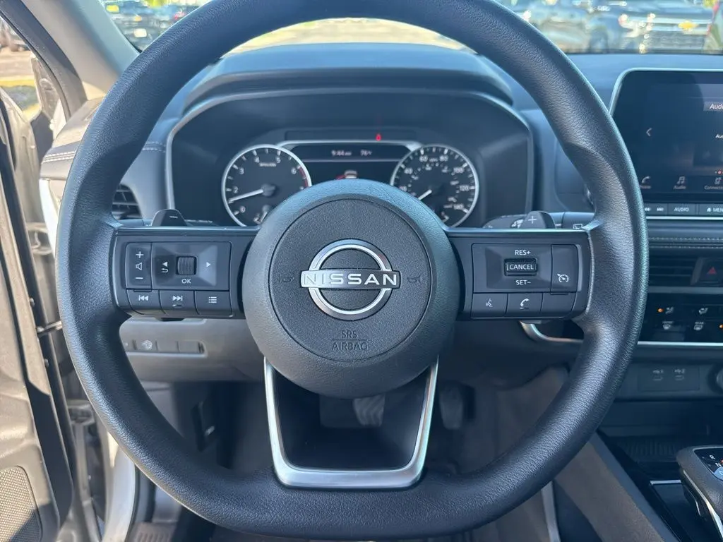 2024 Nissan Rogue S photo 14