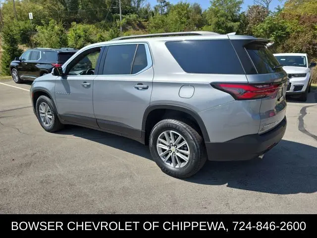 2023 Chevrolet Traverse 1LT photo 3