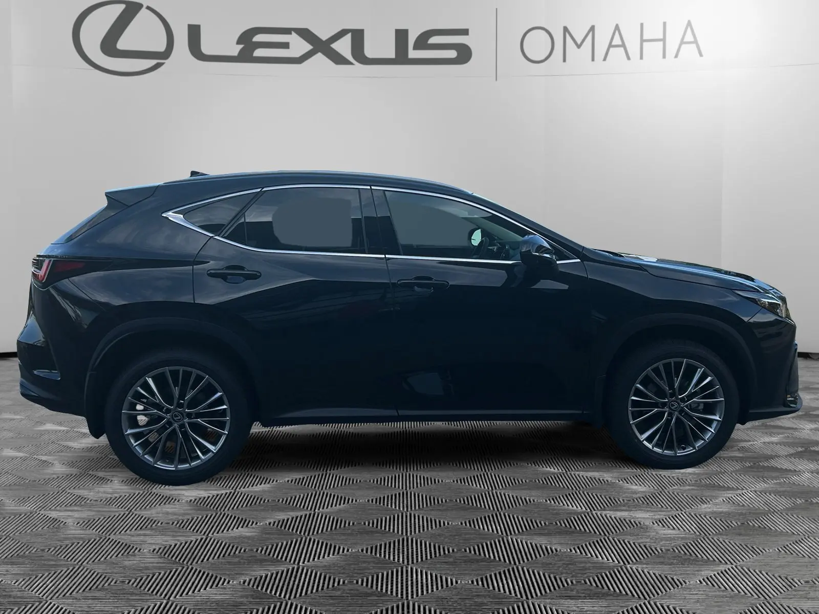 2026 Lexus NX 350 Luxury AWD photo 6