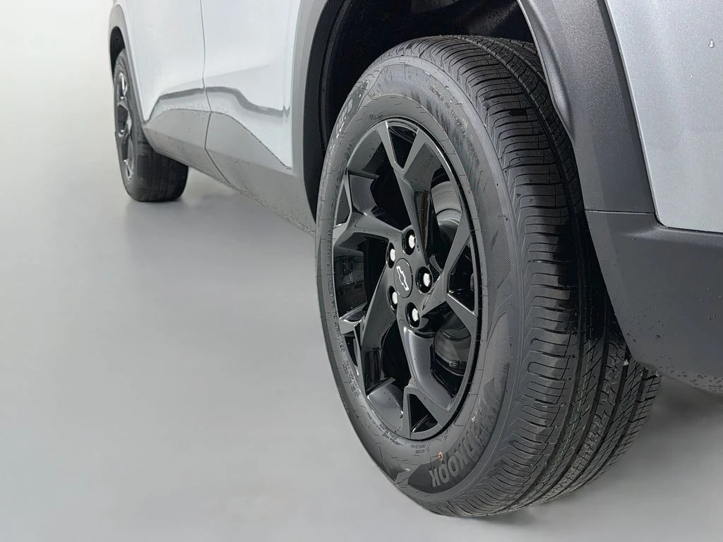2026 Chevrolet Trax LT - Photo 29