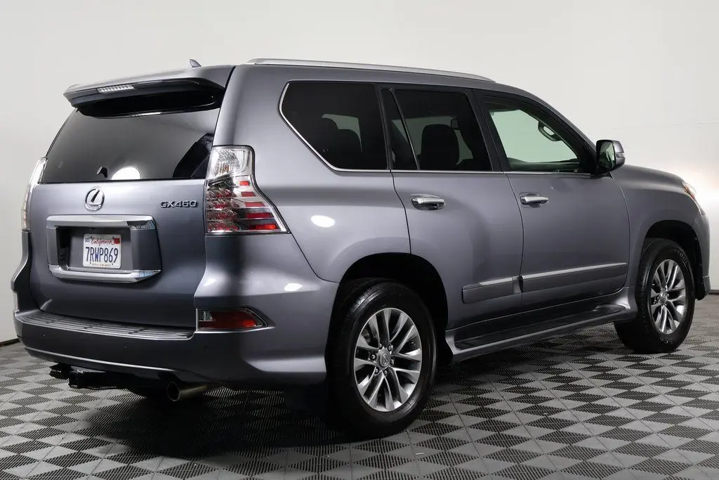 2015 Lexus GX 460 Luxury photo 4