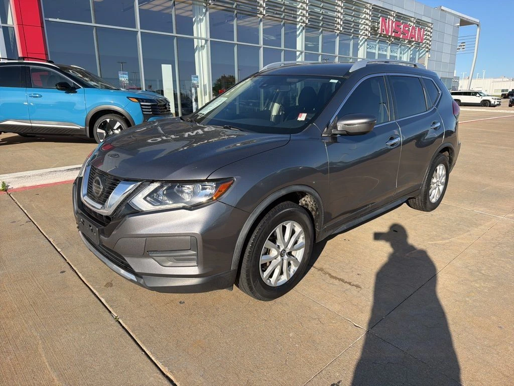 2020 Nissan Rogue SV