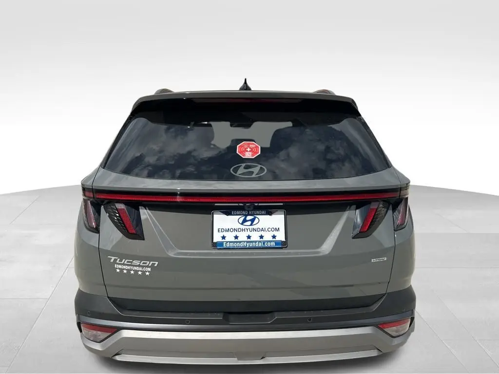 2026 Hyundai Tucson Limited photo 7
