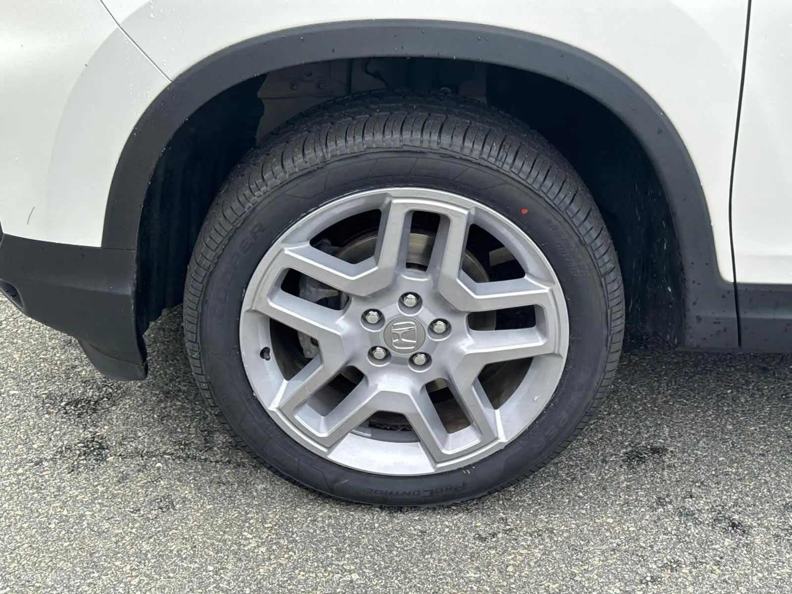 2024 Honda Passport EX-L photo 10