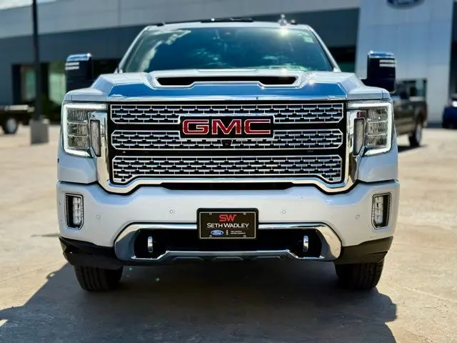 2022 Gmc Sierra HD Denali photo 3