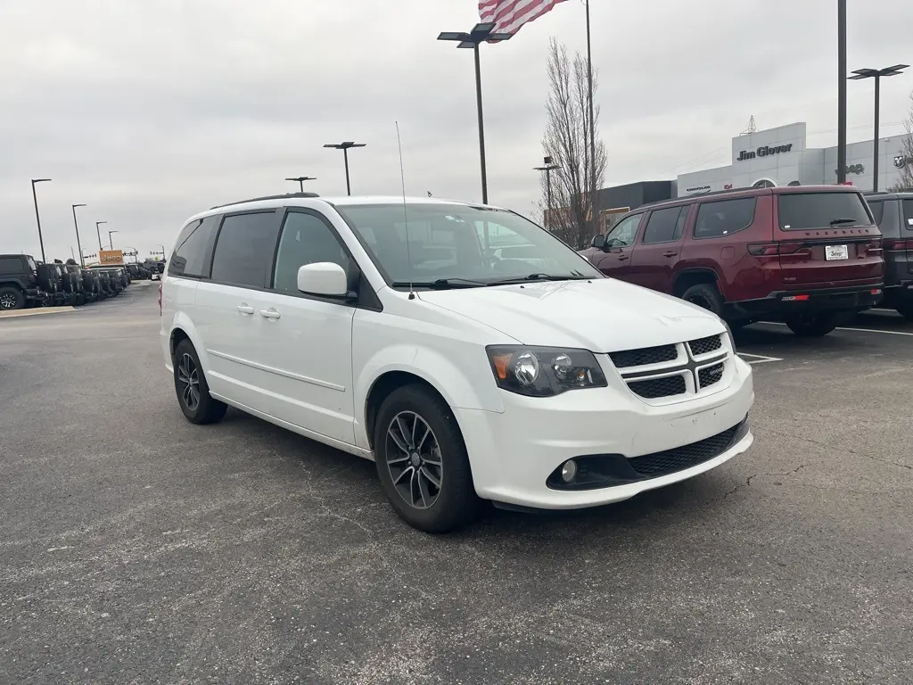 Used 2017 Dodge Grand Caravan GT with VIN 2C4RDGEG9HR693291 for sale in Owasso, OK