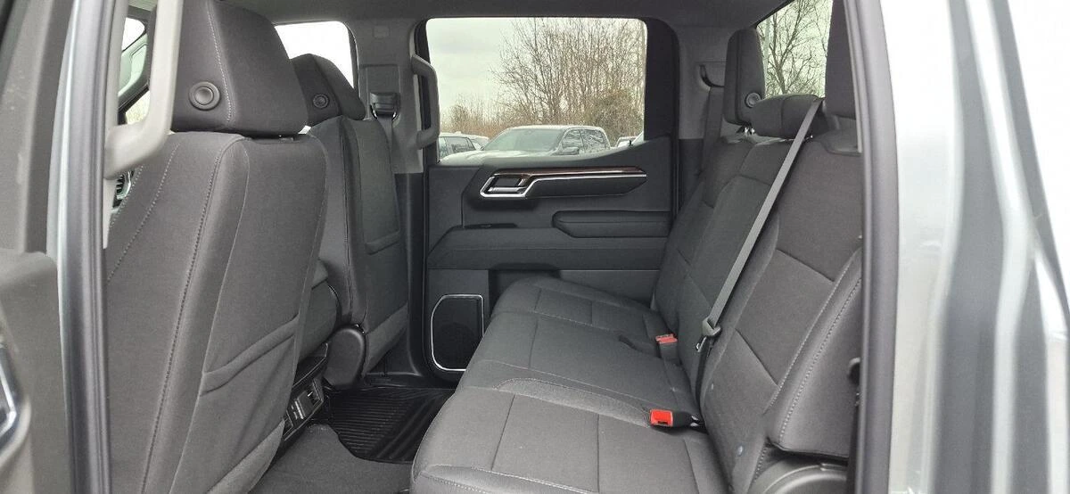 2026 Chevrolet Silverado 1500 LT - Photo 11