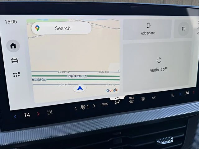 2025 Ford Explorer ST-Line - Photo 21