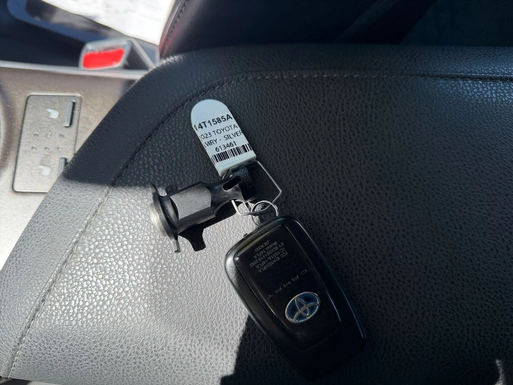 2023 Toyota Camry XLE - Photo 33