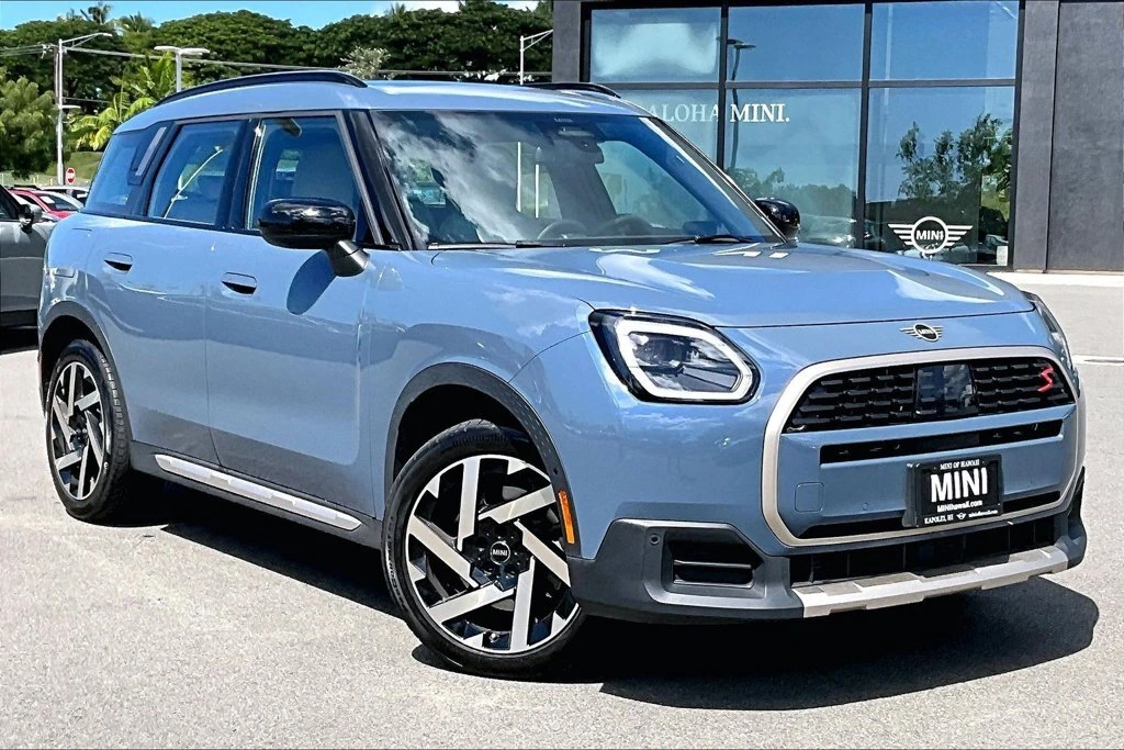 2025 MINI Countryman