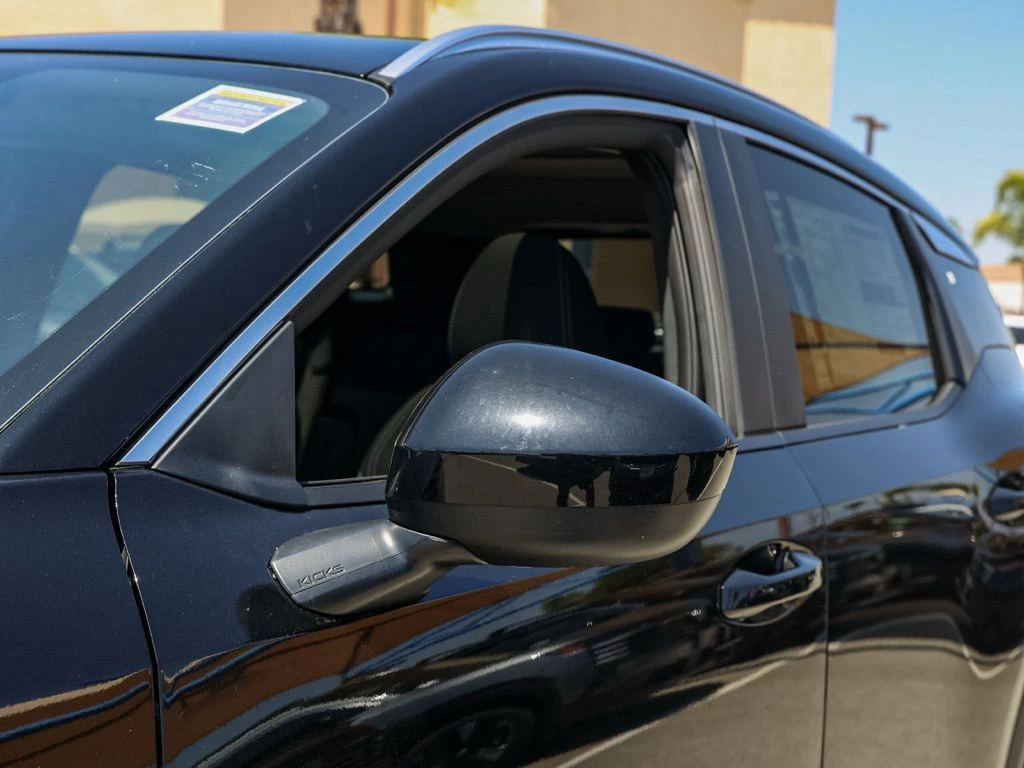 2026 Nissan KICKS SV - Photo 41