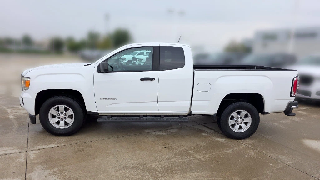 Used 2018 GMC Canyon Base with VIN 1GTH5BEA1J1226187 for sale in Kansas City