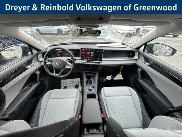 2026 Volkswagen Tiguan SE - Photo 11