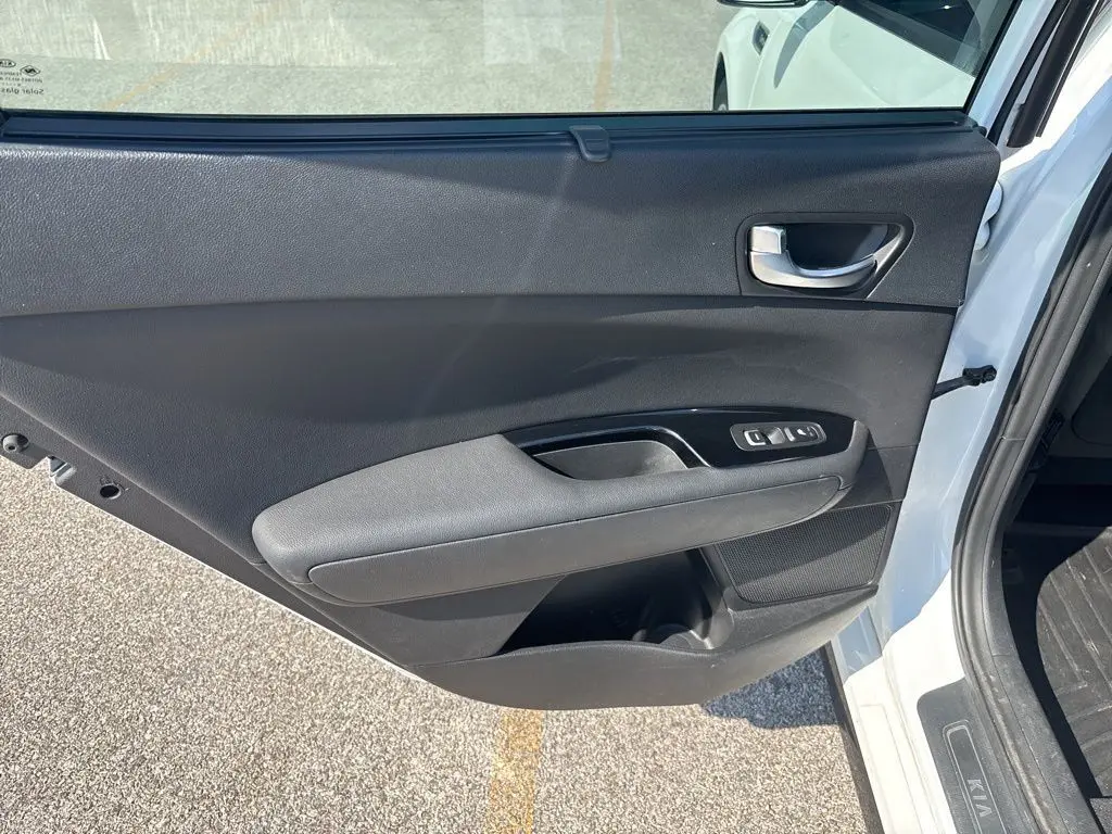 2017 Kia Optima SX Turbo photo 11