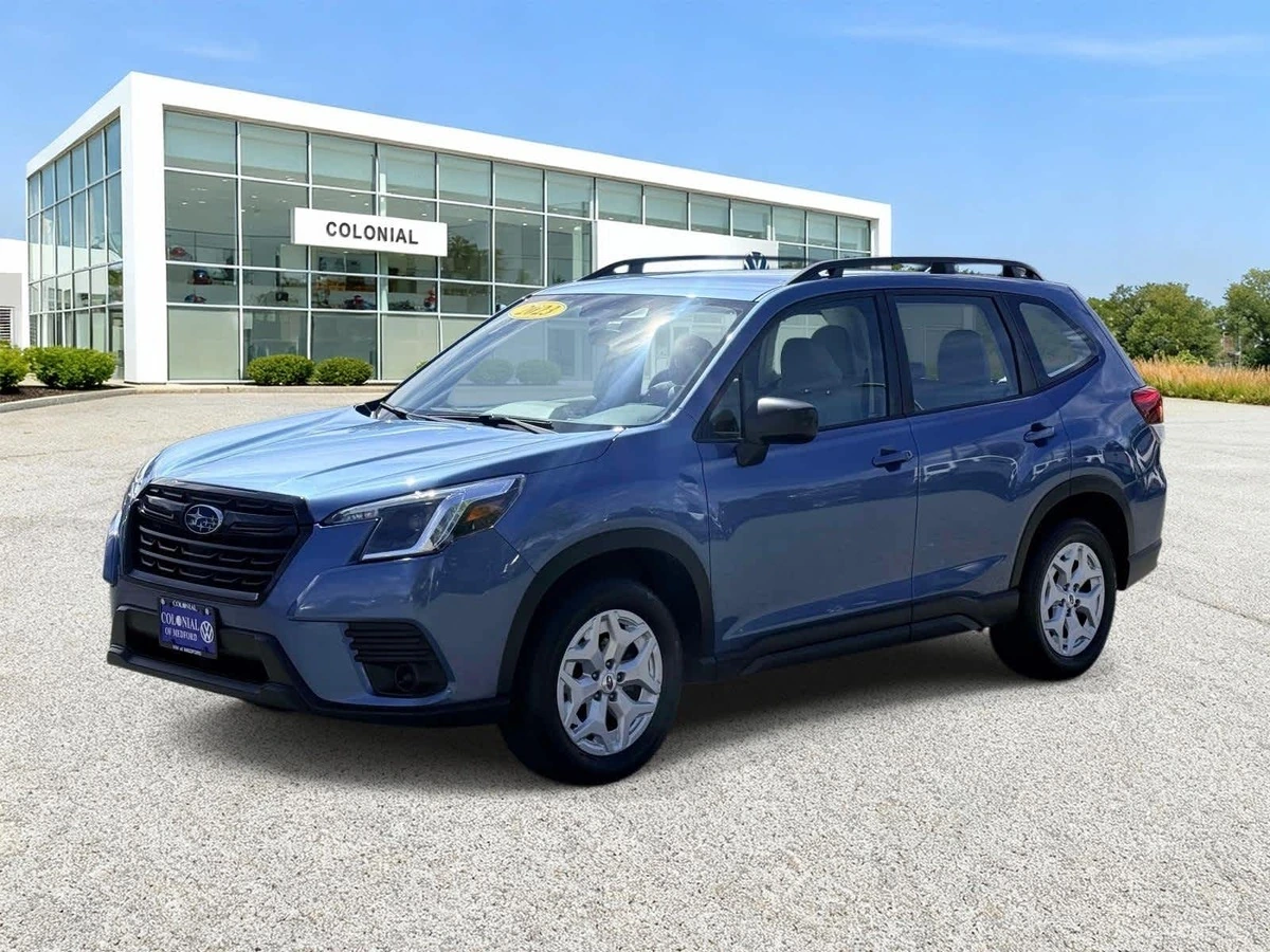 2023 Subaru Forester Base