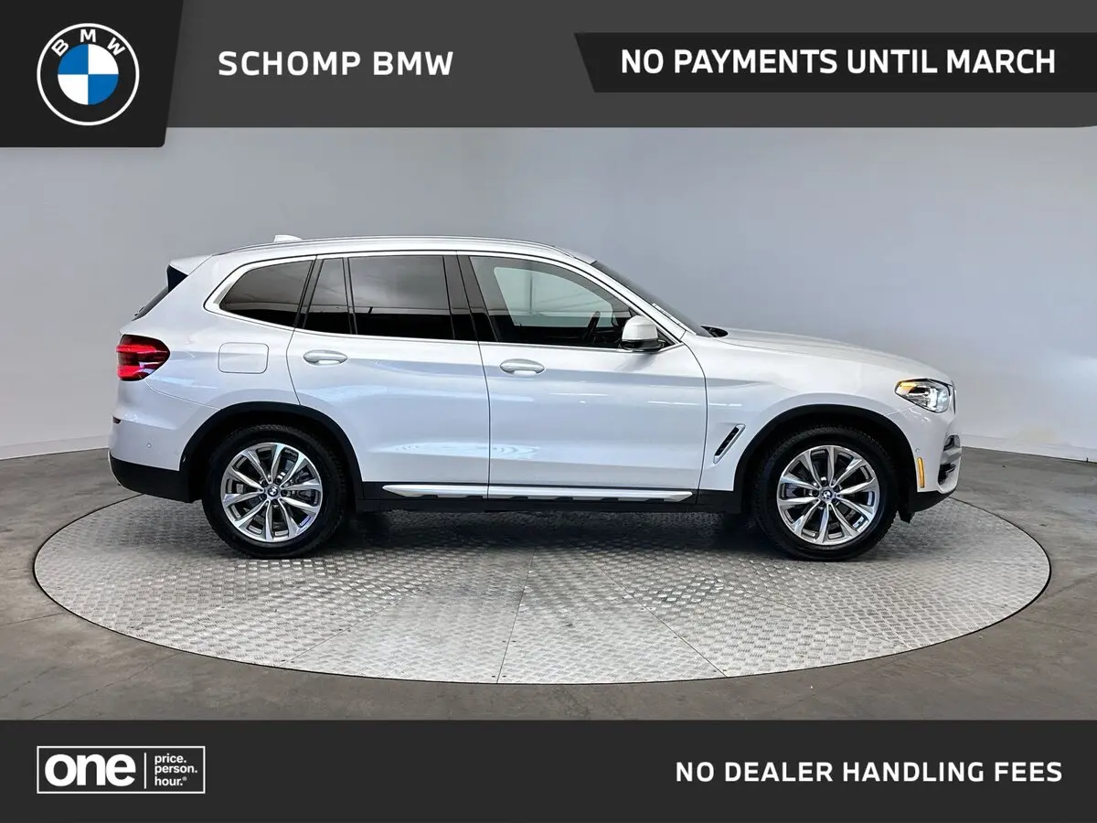 2019 BMW X3 30i's photo