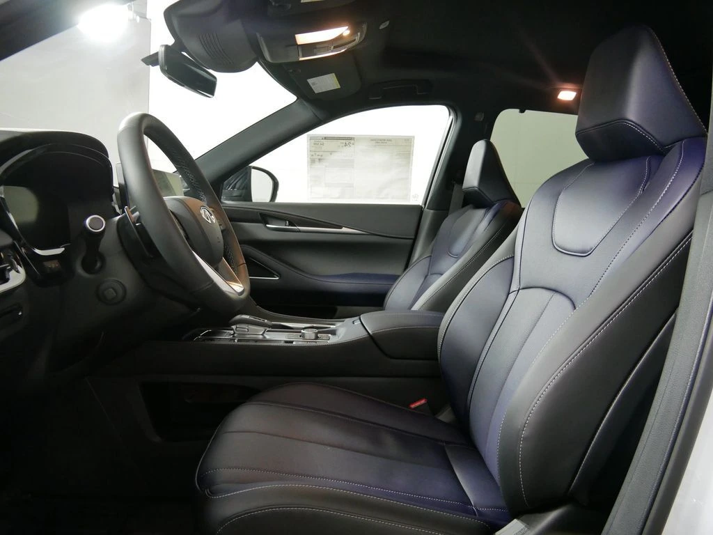 2026 INFINITI QX60 Sport - Photo 13