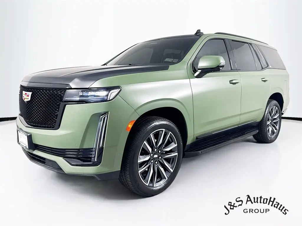 2024 Cadillac Escalade Sport Platinum photo 3