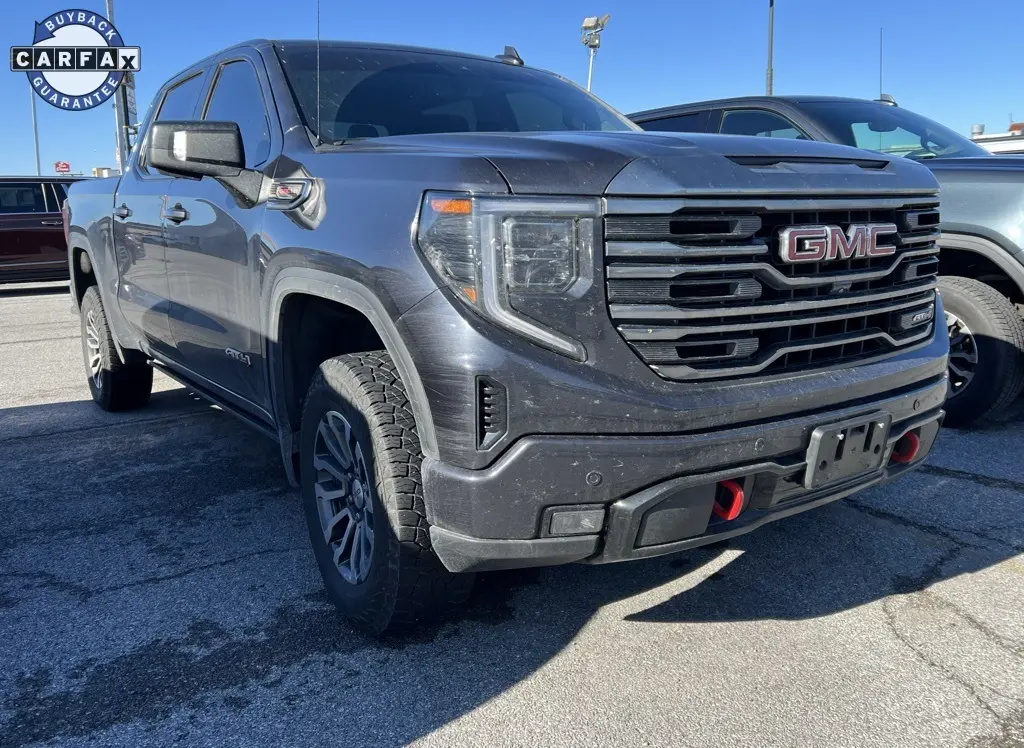 2023 GMC Sierra 1500 AT4's photo