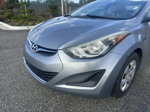 2016 Hyundai Elantra SE photo 4