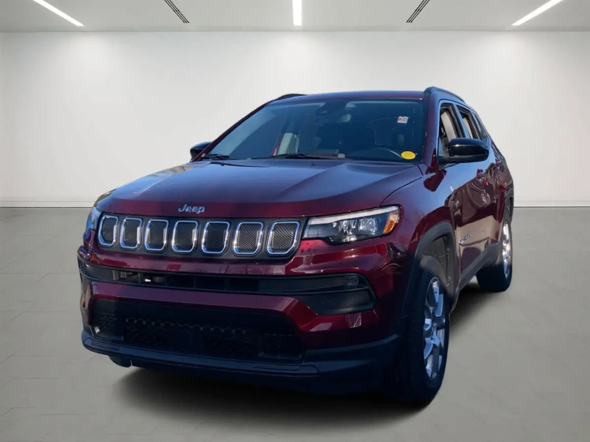 2022 Jeep Compass Latitude Lux's photo