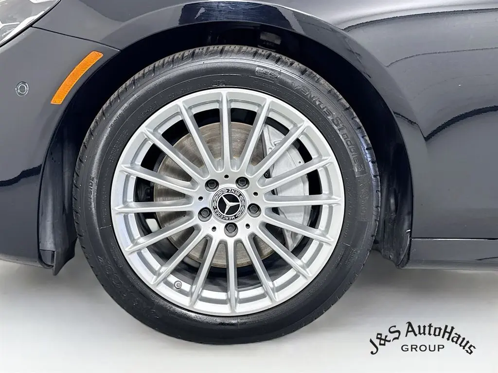 2022 Mercedes Benz E 350 photo 35